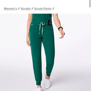 Figs Women SM Hunter Green